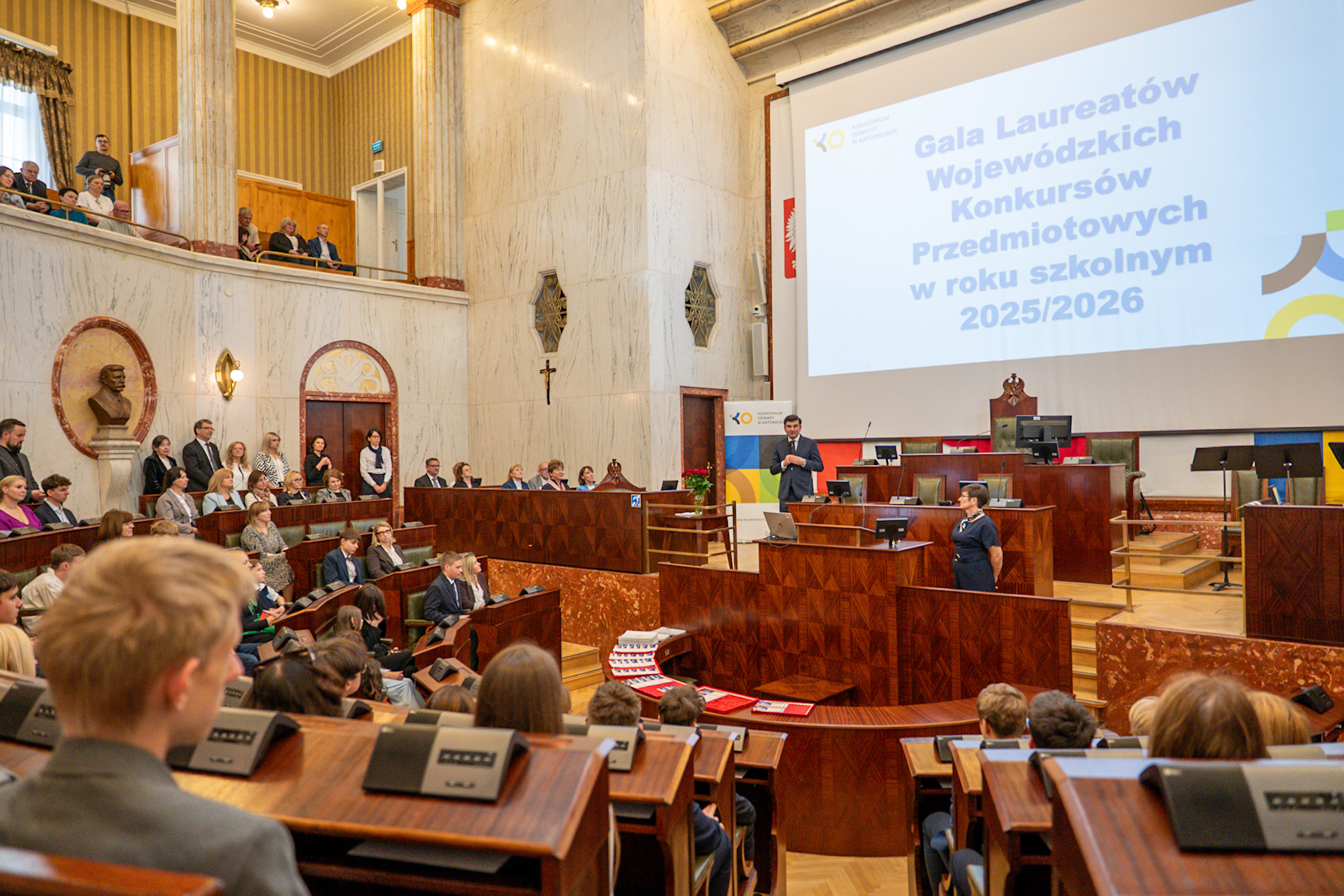Wojewoda Śląski przemawia podczas wydarzenia.