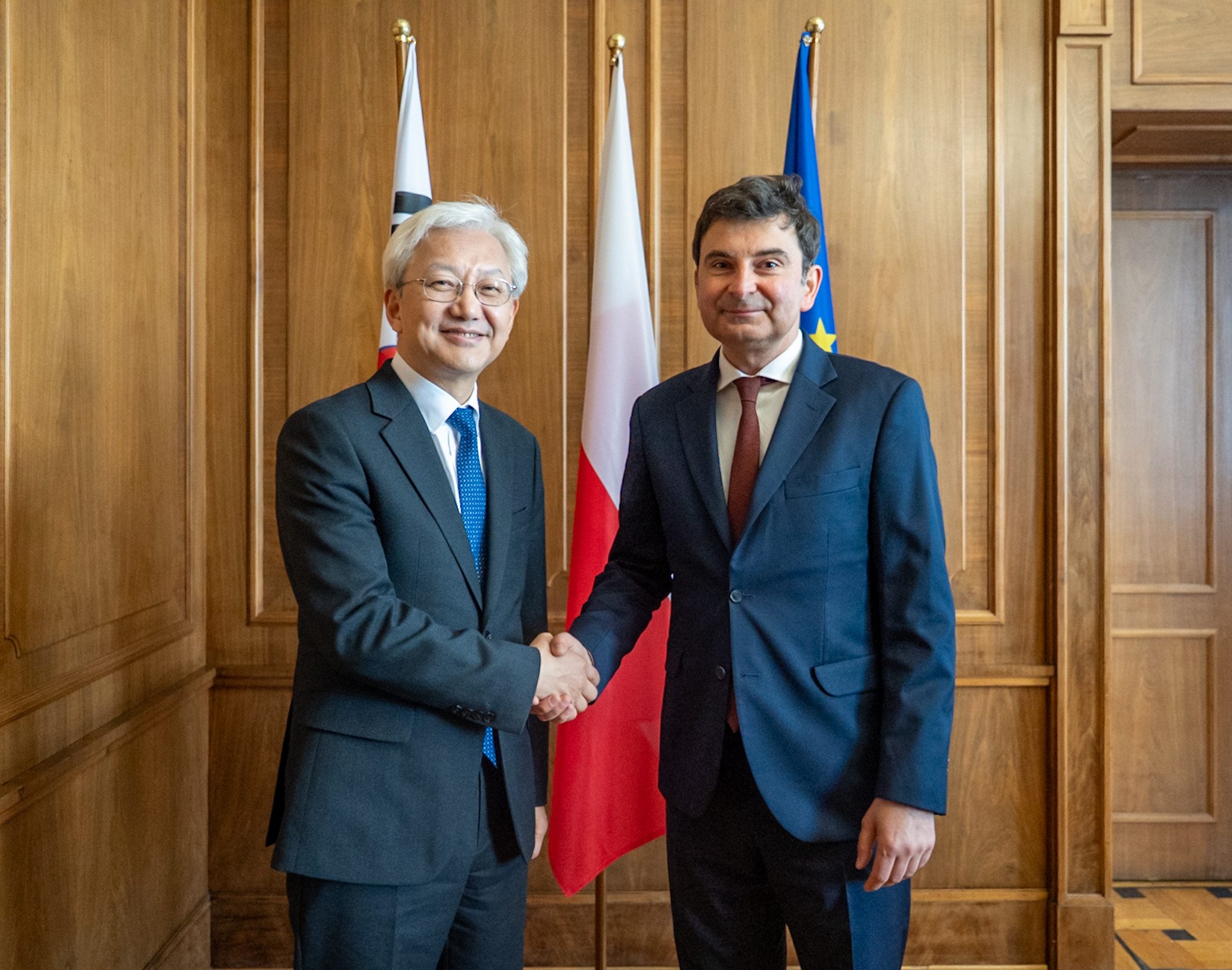 Ambasador Republiki Korei z Wojewodą Śląskim.