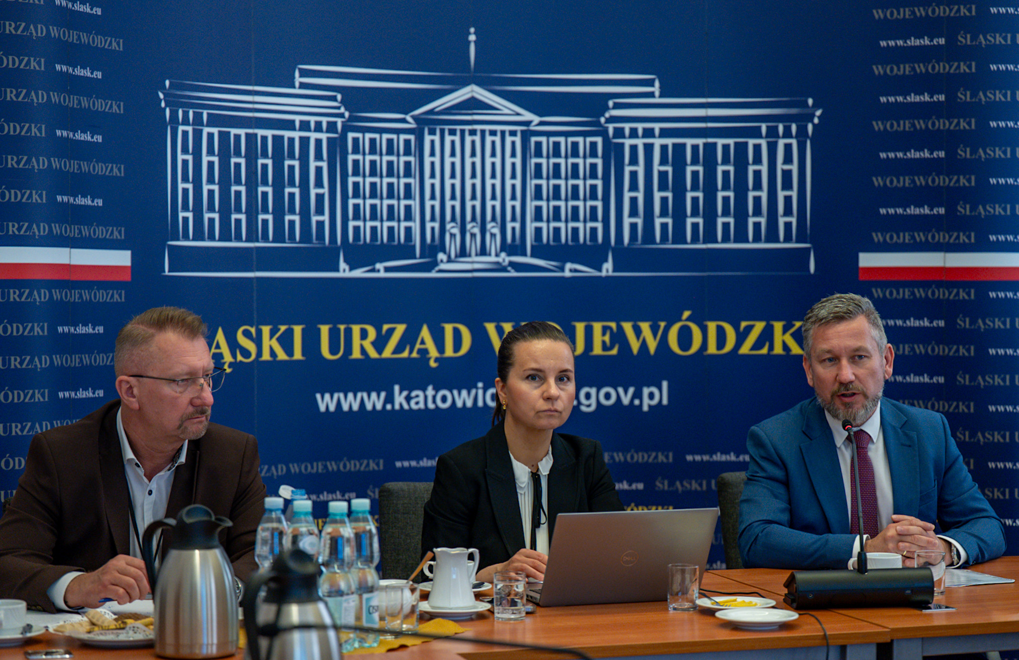Wicewojewoda Śląski przemawia podczas wydarzenia.
