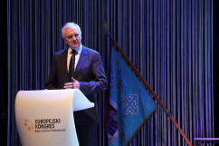 Fotogaleria ze zdjęciami z pierwszego dnia VII Europejskiego Kongresu Małych i Średnich Przedsiębiorstw z udziałem m.in. wicepremiera Jarosława Gowina i wojewody Jarosława Wieczorka /fot. A. Karendał/