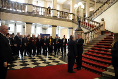 Galeria zdjęć z uroczystości wręczenia odznaczeń państwowych przez wojewodę Jarosława Wieczorka /fot. A. Karendał/