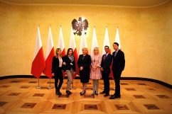 Galeria ze zdjęciami z Polskiej Konferencji Jakości Administracji Publicznej „Innowacje w administracji publicznej – rozrzutność czy inwestycja?”, która odbywała się w Kancelarii Prezesa Rady Ministrów.