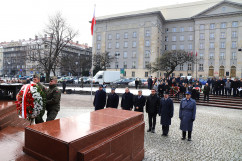 Galeria ze zdjęciami z wojewódzkich uroczystości z okazji 150. rocznicy urodzin marszałka Józefa Piłsudskiego /fot. A. Karendał/