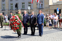 Galeria zdjęć z wojewódzkich obchodów Święta Narodowego Trzeciego Maja oraz 97. rocznicy wybuchu III powstania śląskiego /fot. A. Księżnik, A. Karendał/