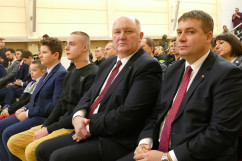 Zdjęcia z wizyty ministra spraw wewnętrznych i administracji Joachima Brudzińskiego w Katowicach.