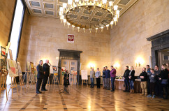 Galeria zdjęć z otwarcia wystawy pn. Mała Ojczyzna zorganizowanej przez PFRON w Śląskim Urzędzie Wojewódzkim / fot. A. Karendał/