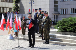 Galeria zdjęć z wojewódzkich obchodów Święta Narodowego Trzeciego Maja oraz 97. rocznicy wybuchu III powstania śląskiego /fot. A. Księżnik, A. Karendał/