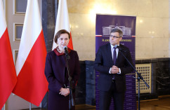 Galeria zdjęć z briefingu prasowego nt. realizacji zadań z zakresu koordynacji systemu zabezpieczenia społecznego /fot. Anna Karendał/