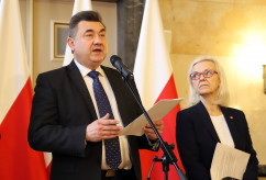 Galeria zdjęć z briefingu prasowego zapowiadającego wzrost środków z budżetu państwa przeznaczonych dla województwa śląskiego /fot. A. Karendał/