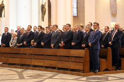 Galeria zdjęć z wojewódzkich obchodów Święta Narodowego Trzeciego Maja oraz 97. rocznicy wybuchu III powstania śląskiego /fot. A. Księżnik, A. Karendał/