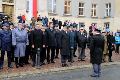 Galeria ze zdjęciami z wojewódzkich obchodów Święta Niepodległości w Katowicach z udziałem m.in. wojewody Jarosława Wieczorka /fot. A. Karendał/