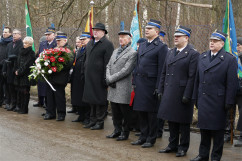 Uroczystości z okazji 12. rocznicy zawalenia się hali MTK z udziałem wicewojewody śląskiego Jana Chrząszcza.
