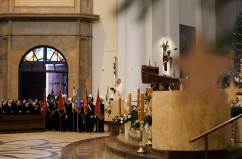 Galeria zdjęć z uroczystości z okazji 20. rocznicy święceń biskupich metropolity katowickiego abp Skworca z udziałem wojewody Jarosława Wieczorka /fot. A. Karendał/
