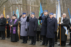 Uroczystości z okazji 12. rocznicy zawalenia się hali MTK z udziałem wicewojewody śląskiego Jana Chrząszcza.