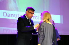 Galeria ze zdjęciami z jubileuszu Walcowni Rur Silesia SA z udziałem wojewody Jarosława Wieczorka  /fot. A. Karendał/