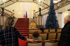 Galeria zdjęć z Dnia Babci i Dziadka zorganizowanego w Urzędzie /fot. A. Karendał, A. Kucharzewska/