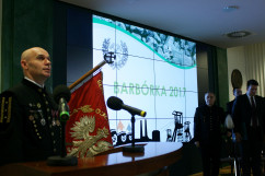 Fotogaleria z uroczystości barbórkowych w Głównym Instytucie Górnictwa z udziałem wojewody śląskiego.
