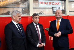 Galeria zdjęć z konferencji prasowej i podpisania umowy na modernizację infrastruktury tramwajowej /fot. A. Karendał/