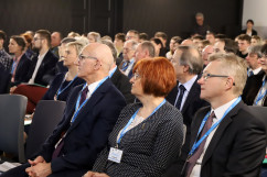 Galeria zdjęć z konferencji w Wodzisławiu Śląskim pn. „Totalitaryzm – geneza, fakty, przeciwdziałanie” /fot. Anna Karendał/
