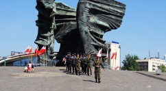 Galeria zdjęć z wojewódzkich obchodów Święta Narodowego Trzeciego Maja oraz 97. rocznicy wybuchu III powstania śląskiego /fot. A. Księżnik, A. Karendał/