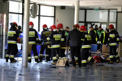 Fotogaleria z ćwiczeń z zakresu zarządzania kryzysowego, które odbyły się w katowickim 