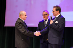 Galeria ze zdjęciami z jubileuszu Walcowni Rur Silesia SA z udziałem wojewody Jarosława Wieczorka  /fot. A. Karendał/