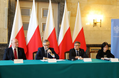 Galeria zdjęć z konferencji poświęconej realizacji programu 