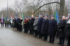 Uroczystości z okazji 12. rocznicy zawalenia się hali MTK z udziałem wicewojewody śląskiego Jana Chrząszcza.