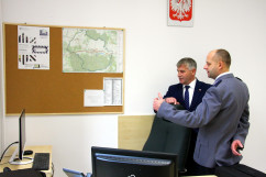 Fotogaleria z otwarcia Posterunku Policji w Porębie z udziałem wicewojewody śląskiego Mariusza Trepki.
