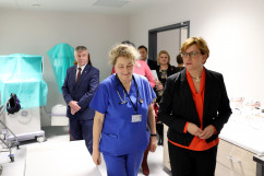 Fotogaleria składająca się z 34 zdjęć z uroczystości podpisania umowy na dofinansowanie GCZD / zdjęcia: K. Kamasiński