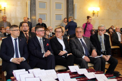 Galeria ze zdjęciami z uroczystości wręczenia Krzyży Wolności i Solidarności, organizowanej przez IPN
