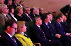 Galeria ze zdjęciami z jubileuszu Walcowni Rur Silesia SA z udziałem wojewody Jarosława Wieczorka  /fot. A. Karendał/