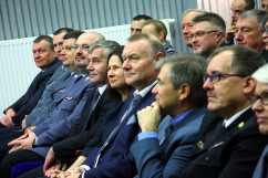 Galeria ze zdjęciami  z otwarcia nowego posterunku w Gołkowicach z udziałem wicewojewody Mariusza Trepki /fot. K. Kamasiński/