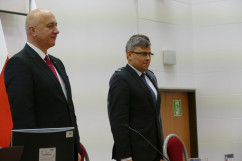 Zdjęcia z wizyty ministra spraw wewnętrznych i administracji Joachima Brudzińskiego w Katowicach.