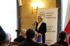 Galeria ze zdjęciami z uroczystości wręczenia Krzyży Wolności i Solidarności, organizowanej przez IPN