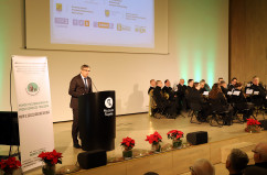 Galeria zdjęć jubileuszu barbórkowego z okazji 20-lecia działalności Fundacji Rodzin Górniczych z udziałem wojewody Jarosława Wieczorka  /fot. A. Karendał/
