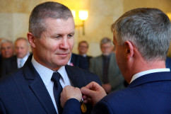 Galeria ze zdjęciami  z uroczystości z okazji  Śląskiego Dnia Budowlanych, podczas której wręczono  odznaczenia i medale /fot. K. Kamasiński/
