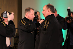 Galeria zdjęć jubileuszu barbórkowego z okazji 20-lecia działalności Fundacji Rodzin Górniczych z udziałem wojewody Jarosława Wieczorka  /fot. A. Karendał/