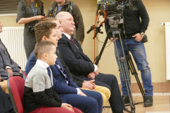 Zdjęcia z wizyty ministra spraw wewnętrznych i administracji Joachima Brudzińskiego w Katowicach.