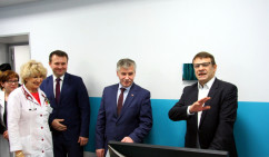 Zdjęcia z otwarcia oddziałów okulistyki oraz anestezjologii i intensywnej terapii w powiecie będzińskim.