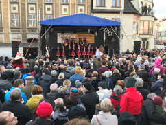 Galeria zdjęć z wizyty Pary Prezydenckiej w Skoczowie, gdzie odbył się Orszak Trzech Króli /fot. ŚUW/