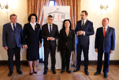 Galeria ze zdjęciami z wyjazdowego posiedzenia Sejmowej Komisji Ochrony Środowiska, Zasobów Naturalnych i Leśnictwa w województwie śląskim z udziałem wojewody Jarosława Wieczorka /fot. A. Karendał/