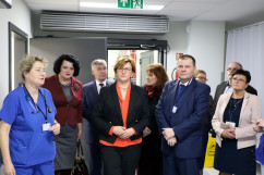 Fotogaleria składająca się z 34 zdjęć z uroczystości podpisania umowy na dofinansowanie GCZD / zdjęcia: K. Kamasiński