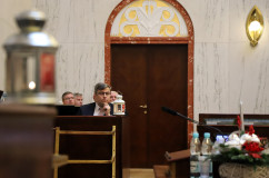Galeria zdjęć z przekazania Betlejemskiego Światełka Pokoju podczas sesji Sejmiku Województwa Śląskiego /fot. A. Karendał/