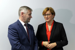 Fotogaleria składająca się z 34 zdjęć z uroczystości podpisania umowy na dofinansowanie GCZD / zdjęcia: K. Kamasiński