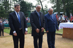 Fotogaleria przedstawia uroczystości, które odbyły się na polanie 