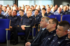 Narada roczna w Komendzie Wojewódzkiej Policji w Katowicach z udziałem wicewojewody Mariusza Trepki.