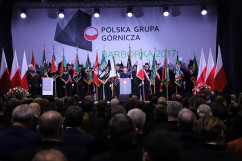 Galeria ze zdjęciami z barbórki PGG w Rudzie Śląskiej z udziałem premier Beaty Szydło /fot. A. Karendał/