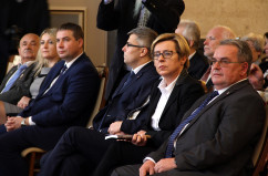 Galeria ze zdjęciami z uroczystości wręczenia Krzyży Wolności i Solidarności, organizowanej przez IPN