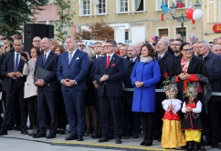 Galeria ze zdjęciami z wizyty Prezydenta Andrzeja Dudy w Wodzisławiu Śląskim, podczas której obecny był wojewoda śląski Jarosław Wieczorek /fot. A. Karendał/